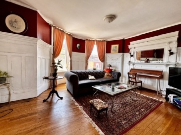 1908 Beacon St, Brookline, Massachusetts, 4 Bedrooms Bedrooms, 7 Rooms Rooms,2 BathroomsBathrooms,Residential Lease,For Rent,Beacon St,73555447 1908 Beacon St, Brookline, Massachusetts, 4 Bedrooms Bedrooms, 7 Rooms Rooms,2 BathroomsBathrooms,Residential Lease,For Rent,Beacon St,73555447