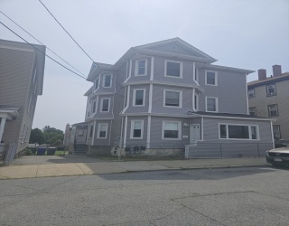 72 Huard St, Fall River, Massachusetts, 9 Bedrooms Bedrooms, 18 Rooms Rooms,3 BathroomsBathrooms,Residential Income,For Sale,Huard St,73555456