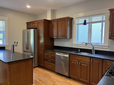 96 Bristol Road, Medford, Massachusetts, 2 Bedrooms Bedrooms, 7 Rooms Rooms,2 BathroomsBathrooms,Residential Lease,For Rent,Bristol Road,73555458