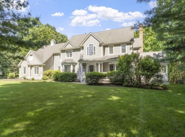 24 Thornberry Lane, Sudbury, Massachusetts, 5 Bedrooms Bedrooms, 10 Rooms Rooms,4 BathroomsBathrooms,Residential,For Sale,Thornberry Lane,73530149 24 Thornberry Lane, Sudbury, Massachusetts, 5 Bedrooms Bedrooms, 10 Rooms Rooms,4 BathroomsBathrooms,Residential,For Sale,Thornberry Lane,73530149