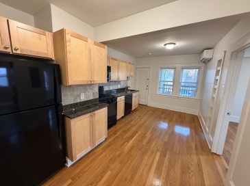 249 Hyde Park Ave, Boston, Massachusetts, 2 Bedrooms Bedrooms, 4 Rooms Rooms,1 BathroomBathrooms,Residential Lease,For Rent,Hyde Park Ave,73464149