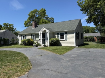 77 Pine Grove Rd, Yarmouth, Massachusetts, 3 Bedrooms Bedrooms, 6 Rooms Rooms,1 BathroomBathrooms,Residential,For Sale,Pine Grove Rd,73534936 77 Pine Grove Rd, Yarmouth, Massachusetts, 3 Bedrooms Bedrooms, 6 Rooms Rooms,1 BathroomBathrooms,Residential,For Sale,Pine Grove Rd,73534936