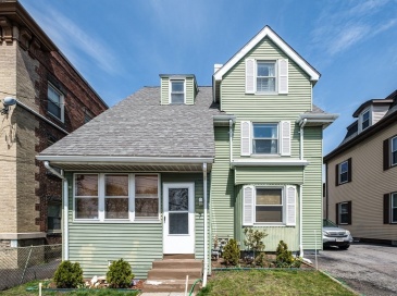 7 Orchard St, Newton, Massachusetts, 2 Bedrooms Bedrooms, 3 Rooms Rooms,1 BathroomBathrooms,Residential Lease,For Rent,Orchard St,73473557 7 Orchard St, Newton, Massachusetts, 2 Bedrooms Bedrooms, 3 Rooms Rooms,1 BathroomBathrooms,Residential Lease,For Rent,Orchard St,73473557