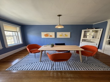 26 Parkway Road, Brookline, Massachusetts, 3 Bedrooms Bedrooms, 7 Rooms Rooms,1 BathroomBathrooms,Residential Lease,For Rent,Parkway Road,73555499