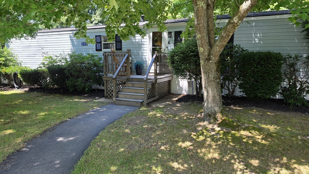 6 Saturn Ln, Nashua, New Hampshire, 2 Bedrooms Bedrooms, 5 Rooms Rooms,2 BathroomsBathrooms,Residential,For Sale,Saturn Ln,73555491