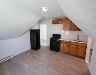 8 Colonial Avenue, Boston, Massachusetts, 2 Bedrooms Bedrooms, 4 Rooms Rooms,1 BathroomBathrooms,Residential Lease,For Rent,Colonial Avenue,73555559