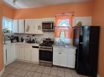 31 N Common St, Lynn, AE, 3 Bedrooms Bedrooms, 5 Rooms Rooms,1 BathroomBathrooms,Residential Lease,For Rent,N Common St,73555540 31 N Common St, Lynn, AE, 3 Bedrooms Bedrooms, 5 Rooms Rooms,1 BathroomBathrooms,Residential Lease,For Rent,N Common St,73555540