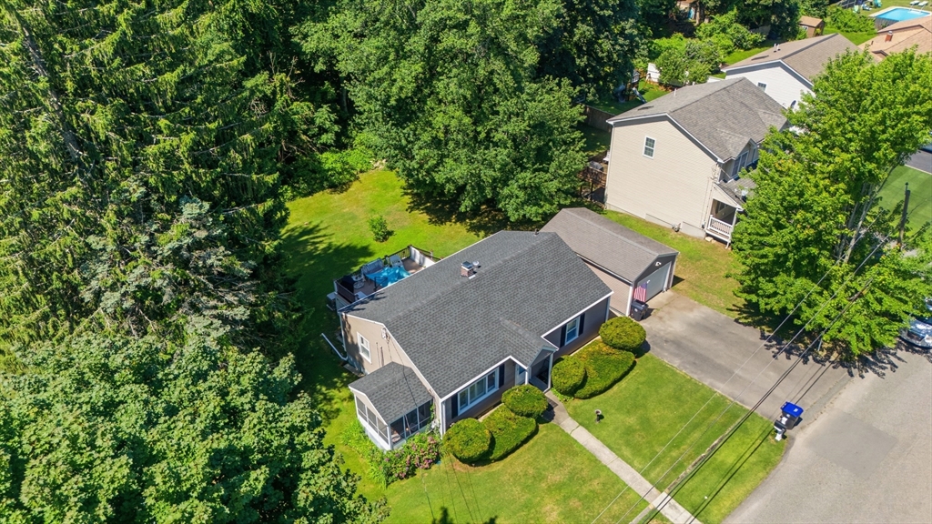 44 Desmarais Street, Cumberland, Rhode Island, 3 Bedrooms Bedrooms, 7 Rooms Rooms,1.5 BathroomsBathrooms,Residential,For Sale,Desmarais Street,73555367