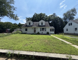 30 Brook Rd, Southbridge, Massachusetts, 4 Bedrooms Bedrooms, 6 Rooms Rooms,2 BathroomsBathrooms,Residential,For Sale,Brook Rd,73555557