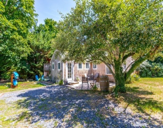 319 S Orleans Rd, Orleans, Massachusetts, 3 Bedrooms Bedrooms, 6 Rooms Rooms,1 BathroomBathrooms,Residential,For Sale,S Orleans Rd,73555563