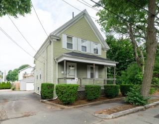 40 Broadway, Quincy, Massachusetts, 3 Bedrooms Bedrooms, 6 Rooms Rooms,1 BathroomBathrooms,Residential,For Sale,Broadway,73555476