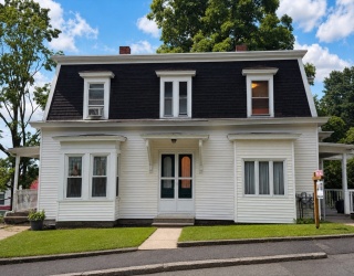 8 Hawes St, Fitchburg, Massachusetts, 7 Bedrooms Bedrooms, 13 Rooms Rooms,3 BathroomsBathrooms,Residential Income,For Sale,Hawes St,73555528