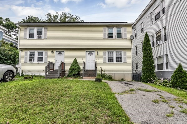 79-81 High Street, Lawrence, Massachusetts, 4 Bedrooms Bedrooms, 8 Rooms Rooms,3 BathroomsBathrooms,Residential Income,For Sale,High Street,73552843