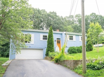 10 Fair Oaks Road, Plymouth, Massachusetts, 3 Bedrooms Bedrooms, 5 Rooms Rooms,1.5 BathroomsBathrooms,Residential Lease,For Rent,Fair Oaks Road,73551492 10 Fair Oaks Road, Plymouth, Massachusetts, 3 Bedrooms Bedrooms, 5 Rooms Rooms,1.5 BathroomsBathrooms,Residential Lease,For Rent,Fair Oaks Road,73551492
