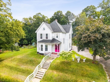 67 Putnam St, Orange, Massachusetts, 4 Bedrooms Bedrooms, 8 Rooms Rooms,1.5 BathroomsBathrooms,Residential,For Sale,Putnam St,73417798 67 Putnam St, Orange, Massachusetts, 4 Bedrooms Bedrooms, 8 Rooms Rooms,1.5 BathroomsBathrooms,Residential,For Sale,Putnam St,73417798
