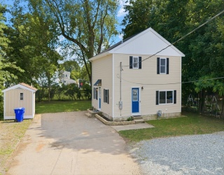 27-R Monroe St, Taunton, Massachusetts, 3 Bedrooms Bedrooms, 6 Rooms Rooms,1.5 BathroomsBathrooms,Residential,For Sale,Monroe St,73555363