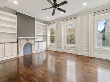 110 Elm St, Boston, Massachusetts, 3 Bedrooms Bedrooms, 6 Rooms Rooms,2 BathroomsBathrooms,Residential Lease,For Rent,Elm St,73555577 110 Elm St, Boston, Massachusetts, 3 Bedrooms Bedrooms, 6 Rooms Rooms,2 BathroomsBathrooms,Residential Lease,For Rent,Elm St,73555577
