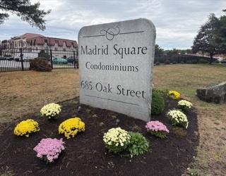 685 Oak St, Brockton, Massachusetts, 1 Bedroom Bedrooms, 3 Rooms Rooms,1 BathroomBathrooms,Residential,For Sale,Oak St,73555486