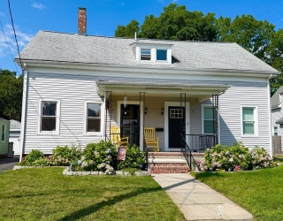 7 General Cobb St, Taunton, Massachusetts, 3 Bedrooms Bedrooms, 6 Rooms Rooms,1.5 BathroomsBathrooms,Residential,For Sale,General Cobb St,73555600