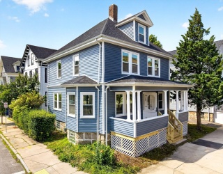 124 Mill St, New Bedford, Massachusetts, 5 Bedrooms Bedrooms, 9 Rooms Rooms,1 BathroomBathrooms,Residential,For Sale,Mill St,73555504