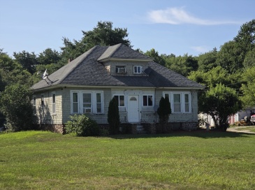 273 River Road, Hudson, Massachusetts, 3 Bedrooms Bedrooms, 5 Rooms Rooms,1 BathroomBathrooms,Residential,For Sale,River Road,73555529 273 River Road, Hudson, Massachusetts, 3 Bedrooms Bedrooms, 5 Rooms Rooms,1 BathroomBathrooms,Residential,For Sale,River Road,73555529