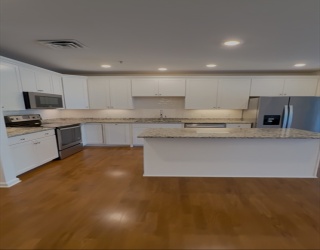 110 Trotter Rd, Weymouth, Massachusetts, 2 Bedrooms Bedrooms, 5 Rooms Rooms,2 BathroomsBathrooms,Residential Lease,For Rent,Trotter Rd,73555652