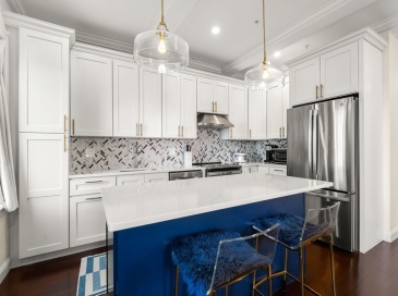 753 E Broadway, Boston, Massachusetts, 3 Bedrooms Bedrooms, 7 Rooms Rooms,2 BathroomsBathrooms,Residential Lease,For Rent,E Broadway,73555619