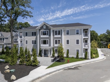 93 Bedford Street, Lexington, Massachusetts, 2 Bedrooms Bedrooms, 4 Rooms Rooms,2 BathroomsBathrooms,Residential,For Sale,Bedford Street,73555659