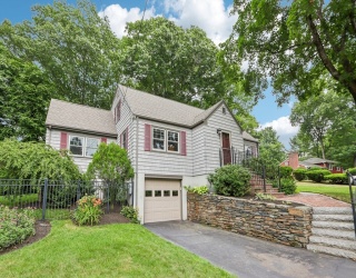 8 Foster St, Oxford, Massachusetts, 2 Bedrooms Bedrooms, 8 Rooms Rooms,2 BathroomsBathrooms,Residential,For Sale,Foster St,73555599