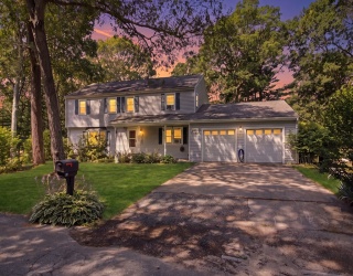 10 Roberta Dr, Wareham, Massachusetts, 4 Bedrooms Bedrooms, 9 Rooms Rooms,2.5 BathroomsBathrooms,Residential,For Sale,Roberta Dr,73555631