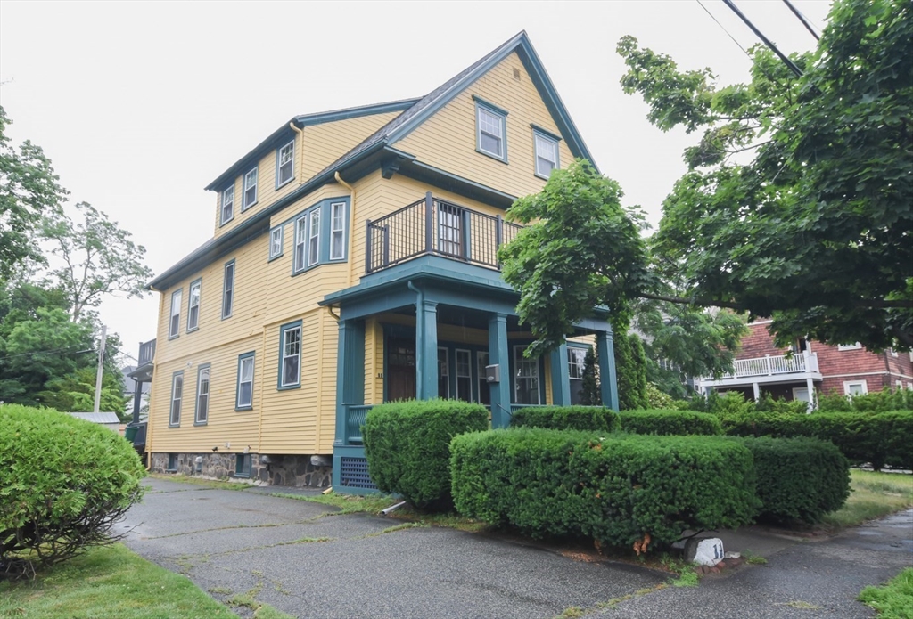 11 Marion, Arlington, Massachusetts, 2 Bedrooms Bedrooms, 5 Rooms Rooms,2 BathroomsBathrooms,Residential,For Sale,Marion,73550312