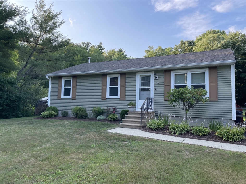 477 Clark St, Gardner, Massachusetts, 3 Bedrooms Bedrooms, 5 Rooms Rooms,1 BathroomBathrooms,Residential,For Sale,Clark St,73555689
