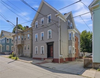 179 Transit St, Providence, Rhode Island, 3 Bedrooms Bedrooms, 5 Rooms Rooms,1 BathroomBathrooms,Residential,For Sale,Transit St,73555677