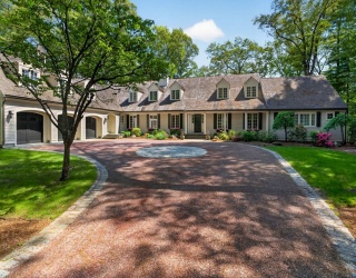 12 Winding River Cir, Wellesley, Massachusetts, 6 Bedrooms Bedrooms, 13 Rooms Rooms,7 BathroomsBathrooms,Residential,For Sale,Winding River Cir,73555707