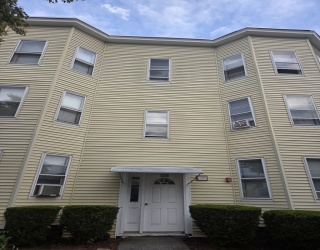 109 Grover St, Springfield, Massachusetts, 2 Bedrooms Bedrooms, 25 Rooms Rooms,1 BathroomBathrooms,Residential Income,For Sale,Grover St,73555718