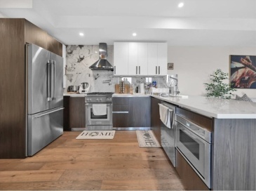 270 Paris Street, Boston, Massachusetts, 2 Bedrooms Bedrooms, 4 Rooms Rooms,2 BathroomsBathrooms,Residential Lease,For Rent,Paris Street,73555716