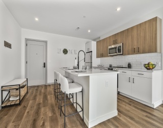 203 Lowell St., Wilmington, Massachusetts, 2 Bedrooms Bedrooms, 5 Rooms Rooms,2 BathroomsBathrooms,Residential,For Sale,Lowell St.,73555717