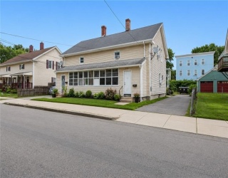 409-415 Rathbun, Woonsocket, Rhode Island, 17 Bedrooms Bedrooms, 27 Rooms Rooms,6 BathroomsBathrooms,Residential Income,For Sale,Rathbun,73555723