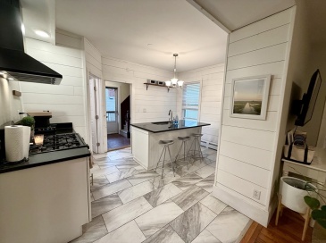 244 W 3rd, Boston, Massachusetts, 2 Bedrooms Bedrooms, 3 Rooms Rooms,2 BathroomsBathrooms,Residential Lease,For Rent,W 3rd,73555729