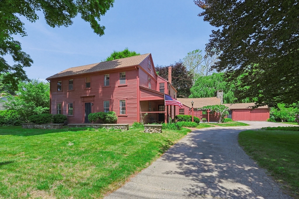 430 Franklin St., Wrentham, Massachusetts, 5 Bedrooms Bedrooms, 9 Rooms Rooms,2 BathroomsBathrooms,Residential,For Sale,Franklin St.,73555691