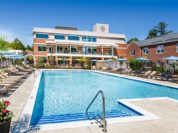 201 Sherman Road, Brookline, Massachusetts, 2 Bedrooms Bedrooms, 4 Rooms Rooms,2.5 BathroomsBathrooms,Residential Lease,For Rent,Sherman Road,73555747