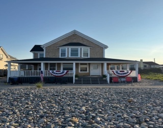 102 Humarock Bch, Scituate, Massachusetts, 4 Bedrooms Bedrooms, 8 Rooms Rooms,2 BathroomsBathrooms,Residential Lease,For Rent,Humarock Bch,73555760