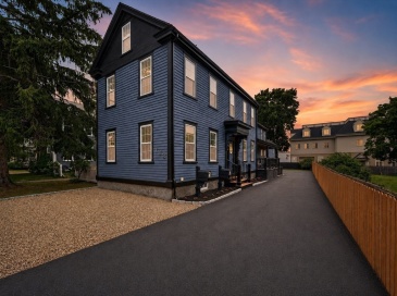 162 High St, Danvers, Massachusetts, 6 Bedrooms Bedrooms, 17 Rooms Rooms,5 BathroomsBathrooms,Residential Income,For Sale,High St,73555776 162 High St, Danvers, Massachusetts, 6 Bedrooms Bedrooms, 17 Rooms Rooms,5 BathroomsBathrooms,Residential Income,For Sale,High St,73555776
