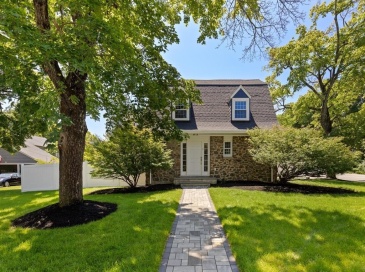 1 Town Way, Winchester, Massachusetts, 3 Bedrooms Bedrooms, 8 Rooms Rooms,3.5 BathroomsBathrooms,Residential,For Sale,Town Way,73555777 1 Town Way, Winchester, Massachusetts, 3 Bedrooms Bedrooms, 8 Rooms Rooms,3.5 BathroomsBathrooms,Residential,For Sale,Town Way,73555777