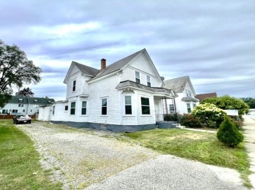 116 Midland Street, Lowell, Massachusetts, 3 Bedrooms Bedrooms, 8 Rooms Rooms,1 BathroomBathrooms,Residential,For Sale,Midland Street,73555339 116 Midland Street, Lowell, Massachusetts, 3 Bedrooms Bedrooms, 8 Rooms Rooms,1 BathroomBathrooms,Residential,For Sale,Midland Street,73555339