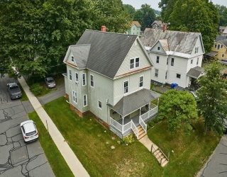 135 School St, Greenfield, Massachusetts, 9 Bedrooms Bedrooms, 12 Rooms Rooms,3 BathroomsBathrooms,Residential Income,For Sale,School St,73555789