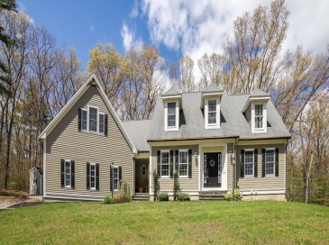 8 Alstead, Millbury, Massachusetts, 5 Bedrooms Bedrooms, 11 Rooms Rooms,4.5 BathroomsBathrooms,Residential,For Sale,Alstead,73555790 8 Alstead, Millbury, Massachusetts, 5 Bedrooms Bedrooms, 11 Rooms Rooms,4.5 BathroomsBathrooms,Residential,For Sale,Alstead,73555790