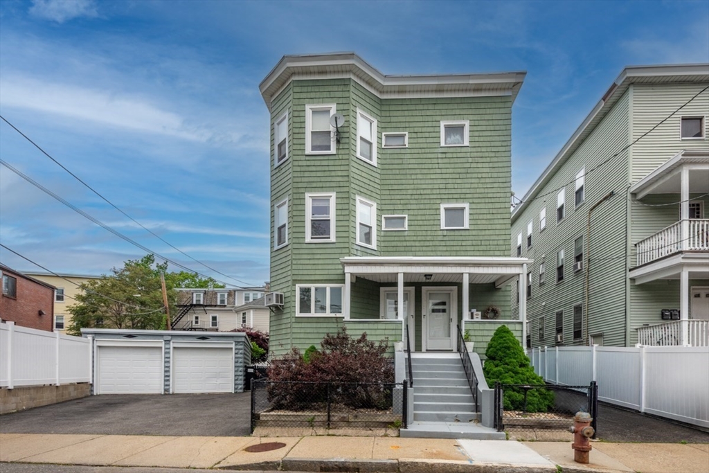 45 Jackson Rd, Somerville, Massachusetts, 9 Bedrooms Bedrooms, 21 Rooms Rooms,3 BathroomsBathrooms,Residential Income,For Sale,Jackson Rd,73524198
