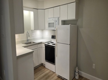 284 N Main St, Mansfield, Massachusetts, 1 Bedroom Bedrooms, 3 Rooms Rooms,1 BathroomBathrooms,Residential Lease,For Rent,N Main St,73555609 284 N Main St, Mansfield, Massachusetts, 1 Bedroom Bedrooms, 3 Rooms Rooms,1 BathroomBathrooms,Residential Lease,For Rent,N Main St,73555609