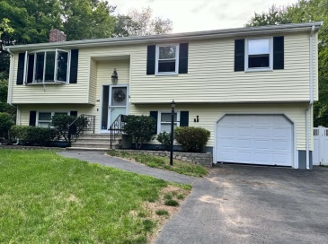 140 Prospect Hill Street, Taunton, Massachusetts, 2 Bedrooms Bedrooms, 5 Rooms Rooms,2 BathroomsBathrooms,Residential,For Sale,Prospect Hill Street,73555593